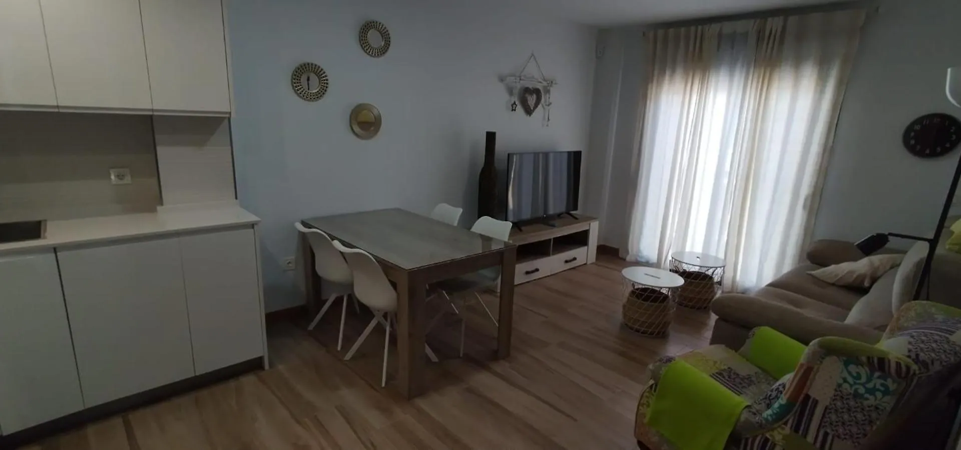 アパート ロタCasa Albendizアパートメント